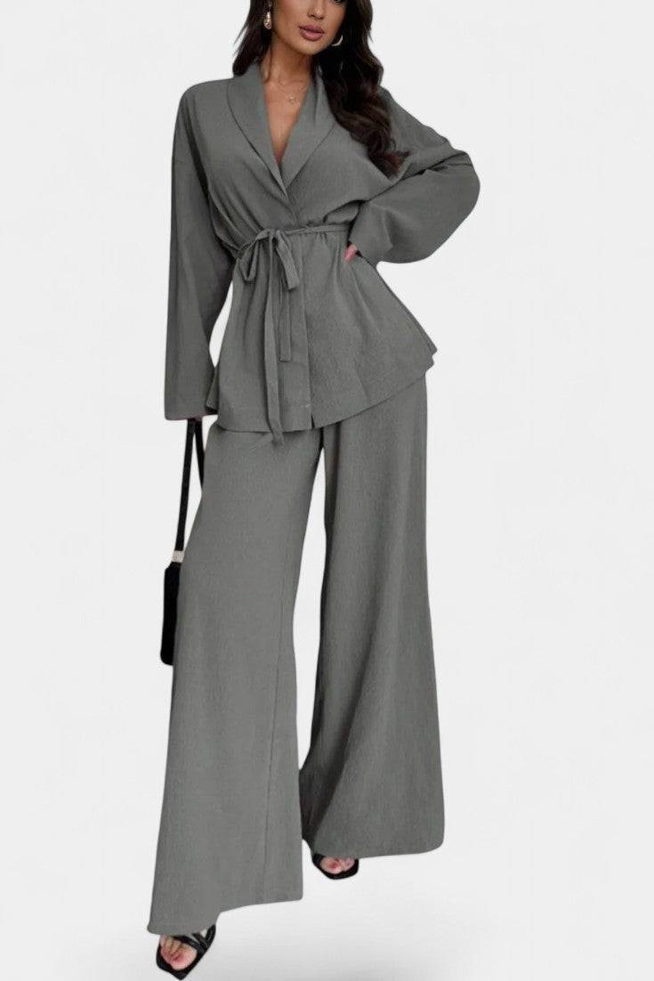 Amy V-Neck Blazer a Kalhoty s Rozšířenými Nohavicemi